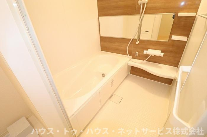 ボナールの浴室