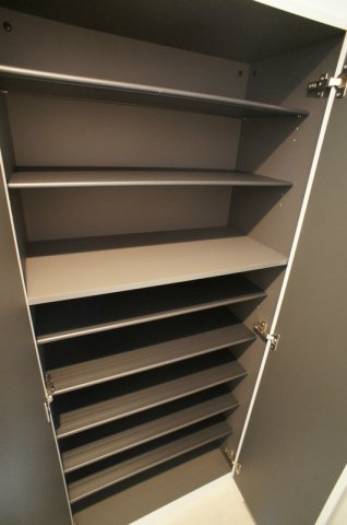 さいたま市南区文蔵２丁目の賃貸マンションの玄関