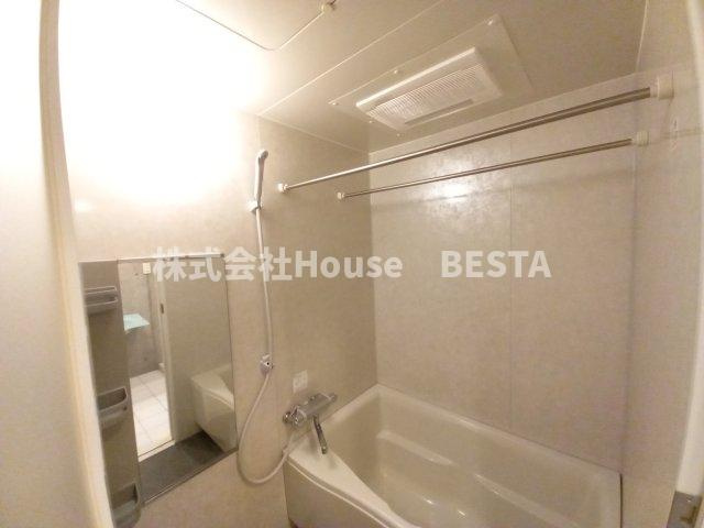 エル。トスト神戸の浴室