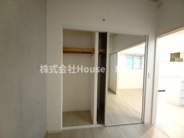 エル。トスト神戸の収納