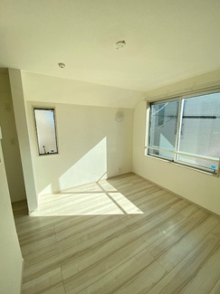 【寝室】 | アレッサーナ白楽