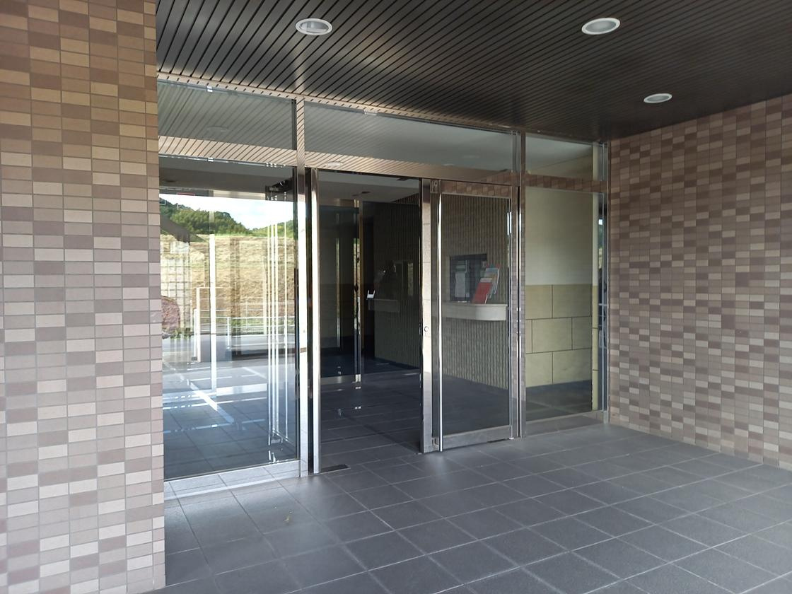 【エントランス】ヴァンテ・アン百間川公園