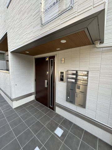 【エントランス】