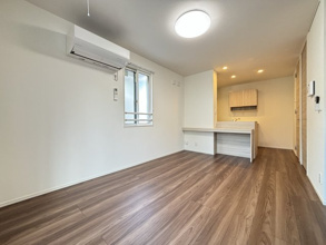 【居間・リビング】