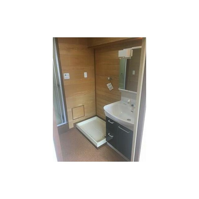 藤沢市湘南台２丁目の賃貸マンションの洗面所|明るい洗面所です