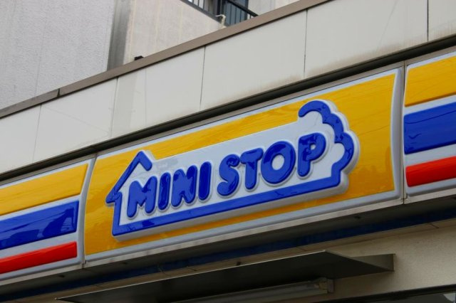 レオパレスミカドＢの周辺