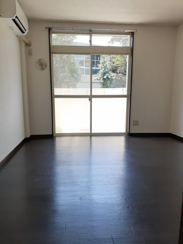 アドバンスの内装