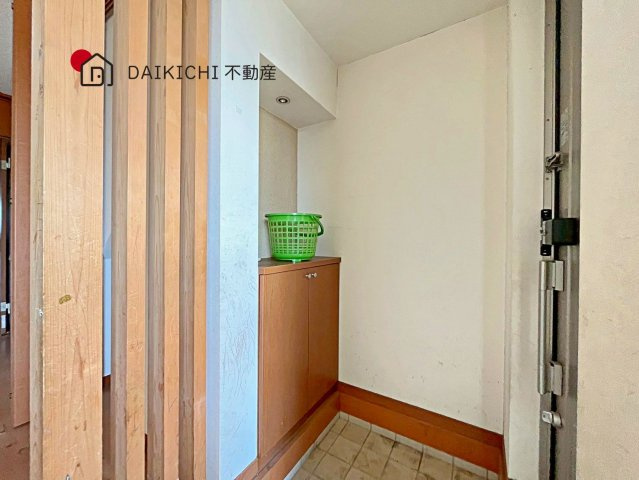 【玄関】 | 鴻巣市天神5丁目　中古戸建　