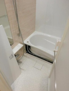 【浴室】 | 大裕ビル | 追い焚き機能、浴室乾燥機付きバス。