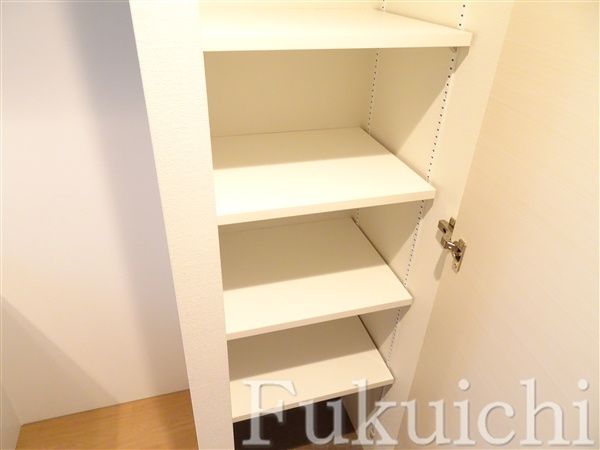 ウェルスクエアイズム目黒祐天寺の収納