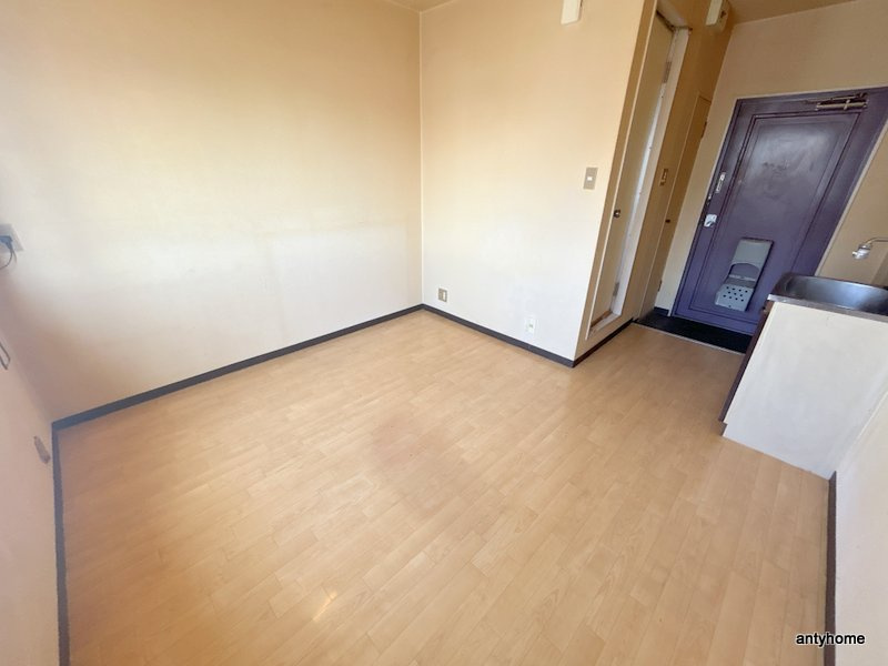 ロイヤル神路3の寝室