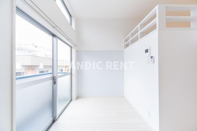 【居間・リビング】 | スカイヴィラ大橋