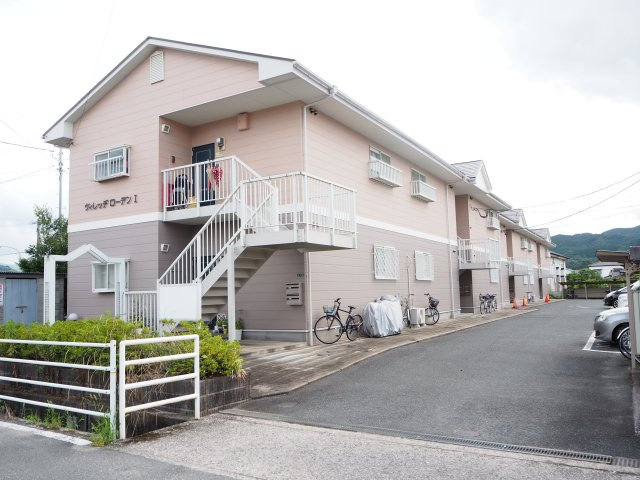 ヴィレッヂローデンⅠ・Ⅱの外観|外はこのようになっています