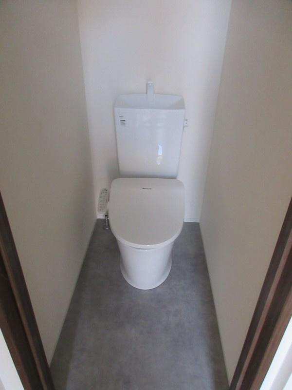 エレガンスプラスⅢのトイレ|落ち着いた色調のトイレです