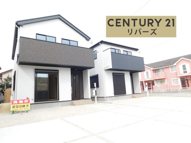 名古屋市中川区下之一色町字操出の新築一戸建の外観|☆ラスト１棟☆　新価格！！いつでも見学出来ます♪（お問合せ当日、平日、水曜、夜間でもＯＫ）　敷地４９．２１坪！　駐車並列３台可！　希少な5ＬＤＫの間取り♪　収納豊富なプラン♪　