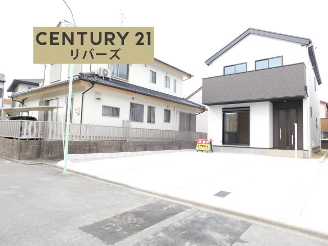 名古屋市中川区下之一色町字操出の新築一戸建の前面道路含む現地写真|☆ラスト１棟☆　新価格！！いつでも見学出来ます♪（お問合せ当日、平日、水曜、夜間でもＯＫ）　敷地４９．２１坪！　駐車並列３台可！　希少な5ＬＤＫの間取り♪　収納豊富なプラン♪　