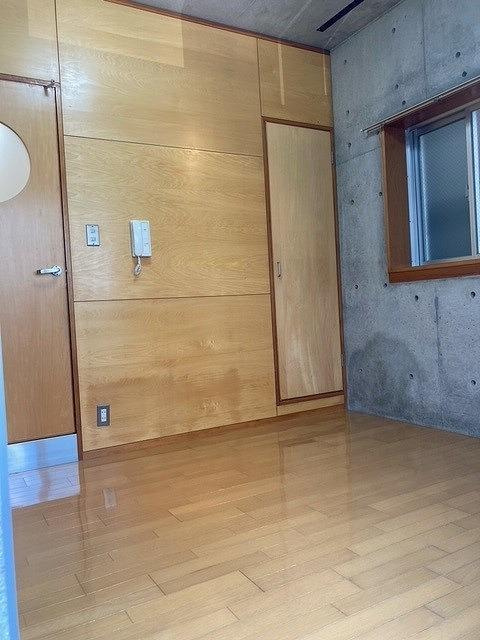 Ｔ．ＳＴＯＲＹの洋室
