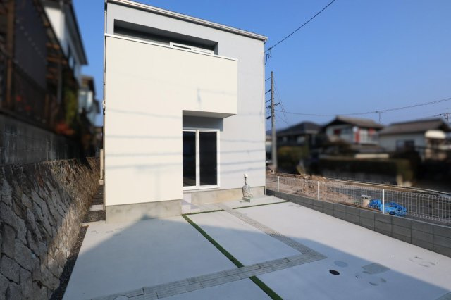 【未入居】伴東8丁目　2号棟　新築戸建
