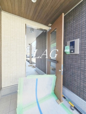 【エントランス】 | リブリ・スーベニア | エントランスです。