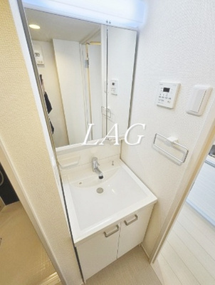 【洗面所】 | リブリ・スーベニア | 洗面台です。