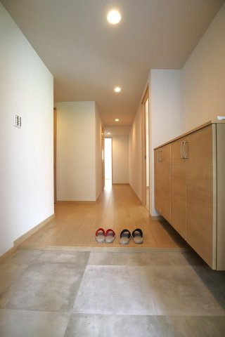 【玄関】AｃｉｔｙヒルズステージI番館