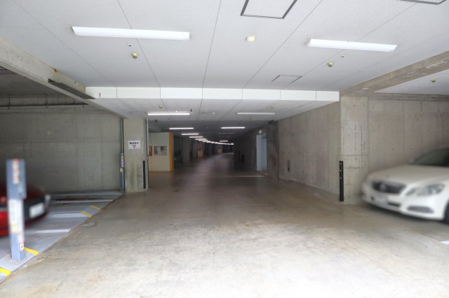 【駐車場】AｃｉｔｙヒルズステージI番館