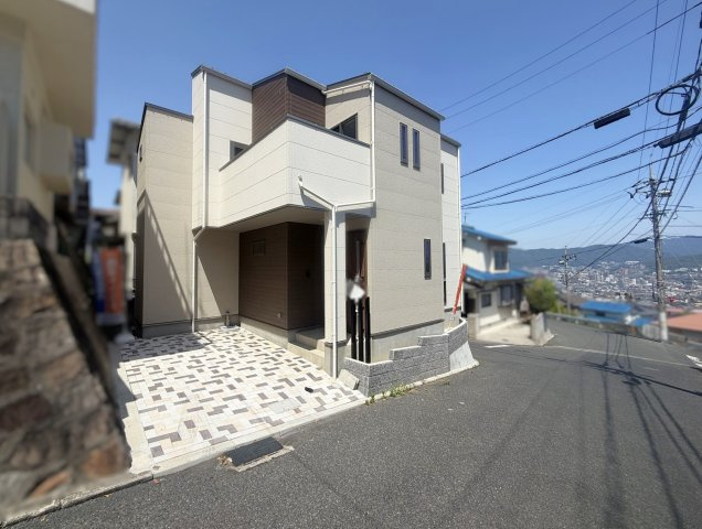 長束西4丁目　新築戸建