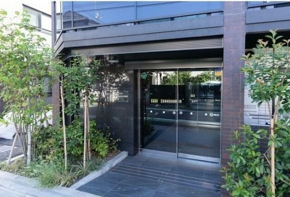パルムクレスト武蔵小山　サウス棟のエントランス