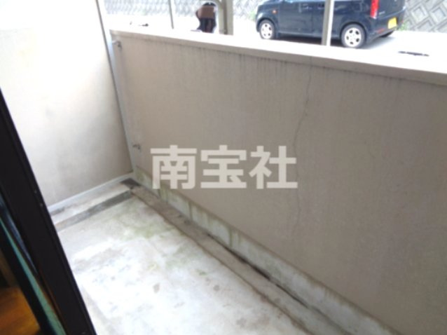 【バルコニー】