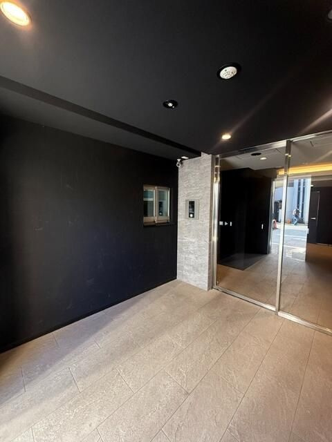 ラティエラ王子飛鳥山のエントランス