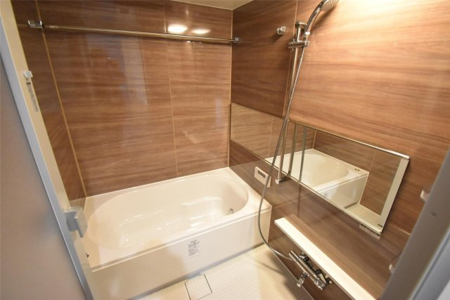 HALE MAILANIの浴室