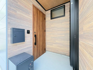 【玄関】 | 豊中市熊野町1丁目貸家