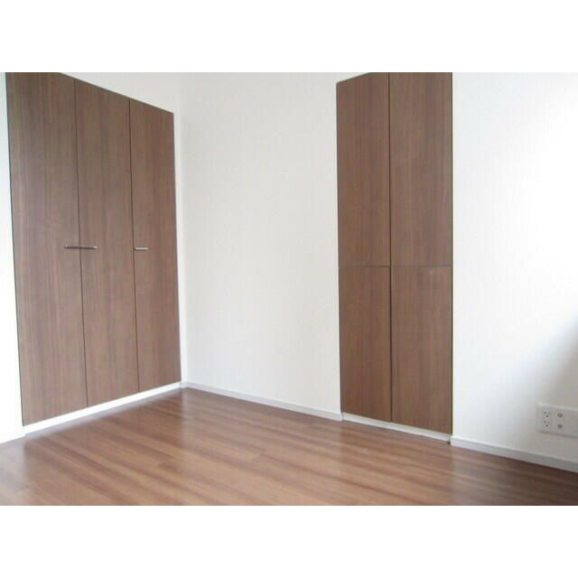 コンフォリア池袋ＤＥＵＸの収納