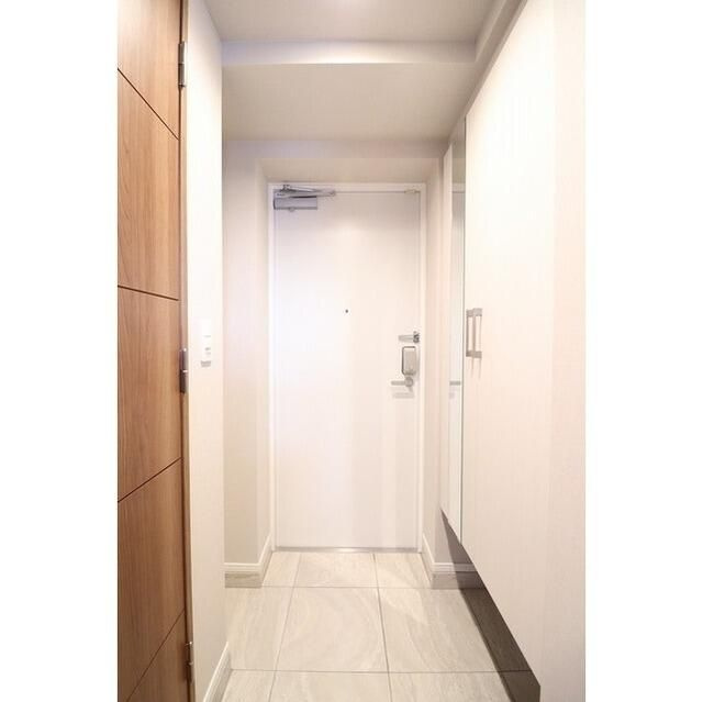 Ｌａ　Ｄｏｕｃｅｕｒ巣鴨Ｅａｓｔの玄関