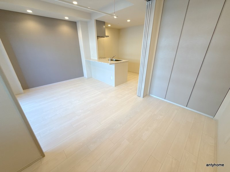 K-COURT谷町四丁目　仲介手数料無料の洋室