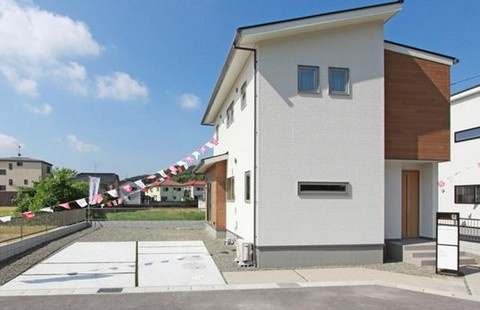 尾道市高須町の中古一戸建