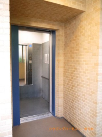 【その他共用部分】 | グランシティユーロコート赤羽 | 忙しい朝にも安心、エレベーターが２基設置されています！