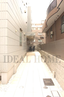 【エントランス】 | CURIOSITY