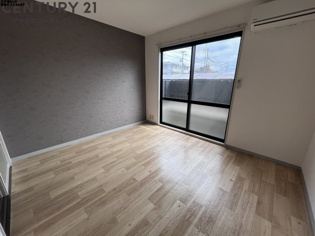 サラス2の居間