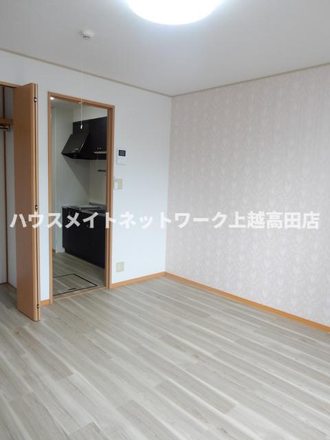 ジョイフルの内装|洋室