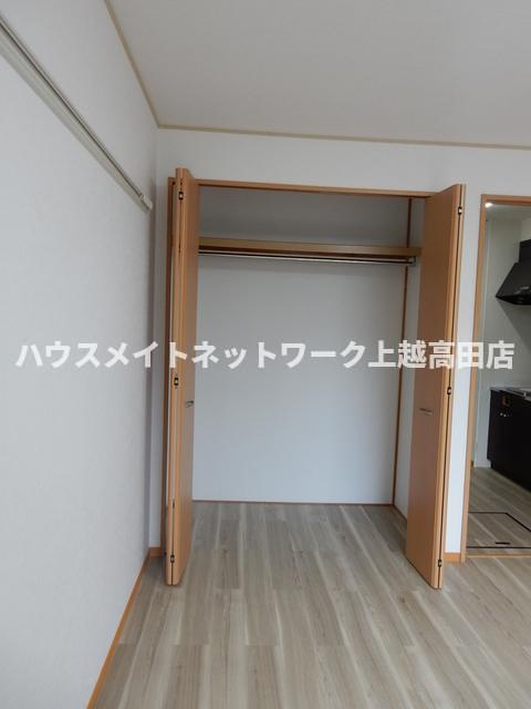 ジョイフルの収納|クローゼット