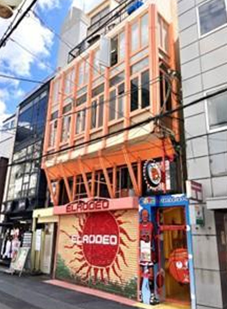 大阪市中央区西心斎橋２丁目の店舗事務所の外観