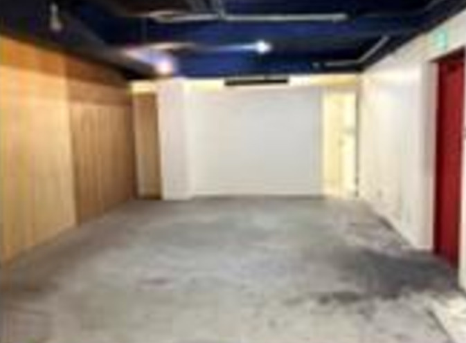 大阪市中央区西心斎橋２丁目の店舗事務所の内装