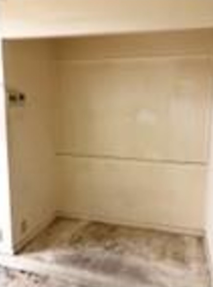 大阪市中央区西心斎橋２丁目の店舗事務所の収納