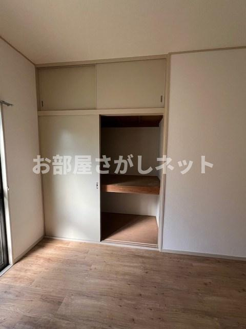 板橋区向原2丁目のアパートの収納