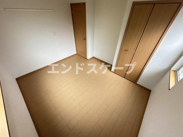 プリマヴェーラの洋室|高崎、前橋のお部屋探しはエンドスケープまで！お客様の理想お聞かせ下さい♪