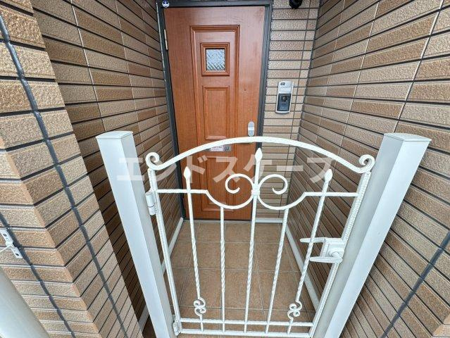 プリマヴェーラの玄関|高崎、前橋のお部屋探しはエンドスケープまで！お客様の理想お聞かせ下さい♪