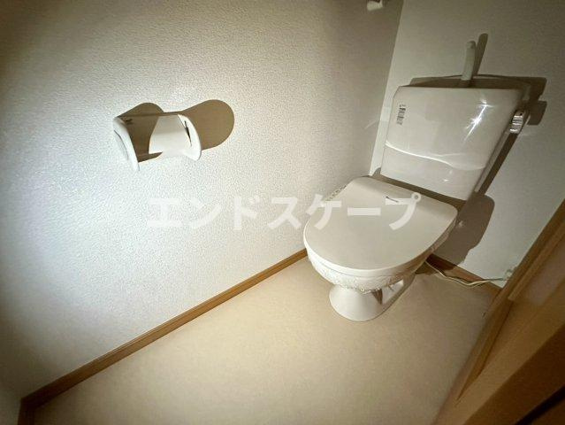 プリマヴェーラのトイレ|高崎、前橋のお部屋探しはエンドスケープまで！お客様の理想お聞かせ下さい♪