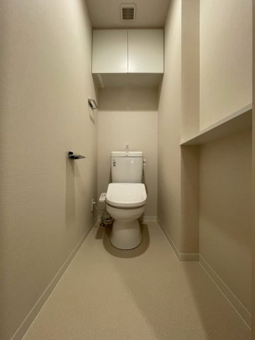 スプランディッド弁天町WESTのトイレ