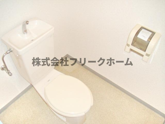 三鷹市井口１丁目の賃貸マンションのトイレ